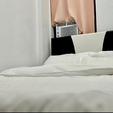 Private Room With Ac And Fan At Ekg Manila House Rental Eksteriør billede